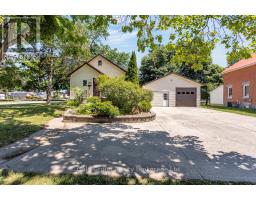 253 JOHN STREET N - 2
