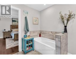 714650 MIDDLETOWN LINE - 12