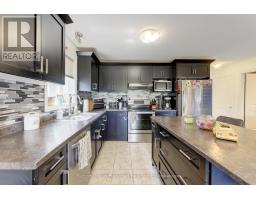 6 MOFFATT AVENUE - 11