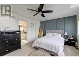 6 MOFFATT AVENUE - 20
