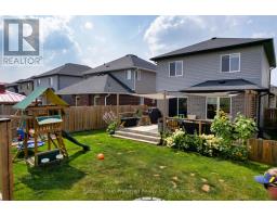 6 MOFFATT AVENUE - 32