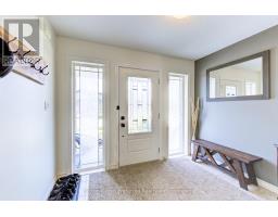 6 MOFFATT AVENUE - 4