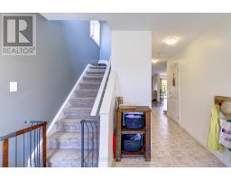 6 MOFFATT AVENUE - 5