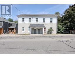192-194 KING STREET W - 3