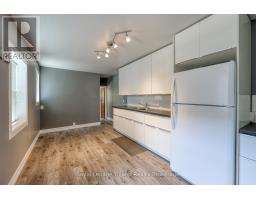 192-194 KING STREET W - 31