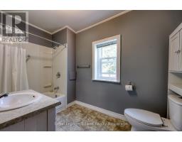 192-194 KING STREET W - 32