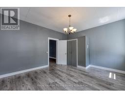 192-194 KING STREET W - 37