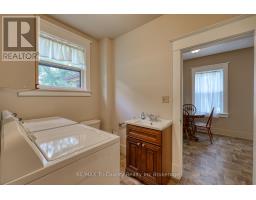 255 COLBORNE STREET N - 24