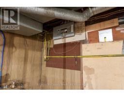 255 COLBORNE STREET N - 43
