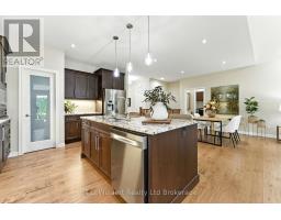 6 COLIN AVENUE - 15