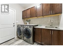 6 COLIN AVENUE - 27