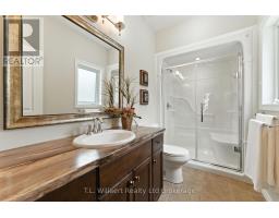 6 COLIN AVENUE - 31