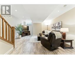 6 COLIN AVENUE - 34