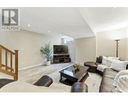 6 COLIN AVENUE - 35