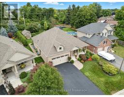 6 COLIN AVENUE - 4
