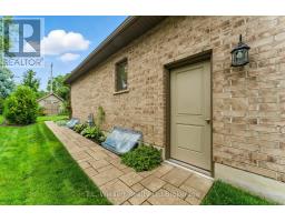 6 COLIN AVENUE - 41