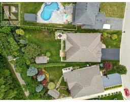 6 COLIN AVENUE - 5