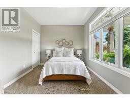 6 COLIN AVENUE - 9