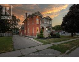 152 BLANDFORD STREET - 3