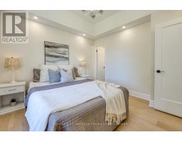 152 BLANDFORD STREET - 33