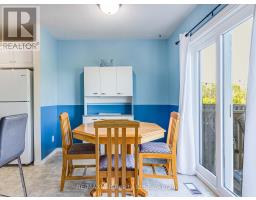 112 ATHLONE CRESCENT - 7