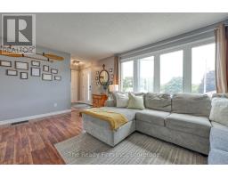 206 CHARLES STREET E - 16