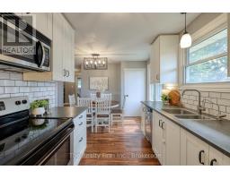206 CHARLES STREET E - 17