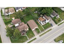 206 CHARLES STREET E - 7