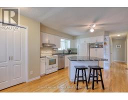 29 LAUREL CRESCENT - 10