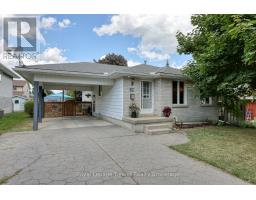29 LAUREL CRESCENT - 3