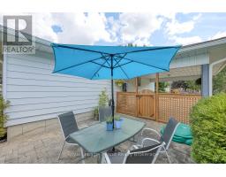 29 LAUREL CRESCENT - 33