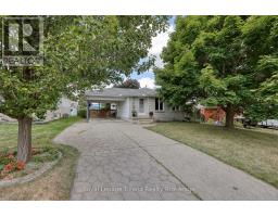 29 LAUREL CRESCENT - 44