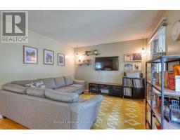 29 LAUREL CRESCENT - 7