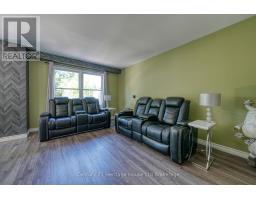 5 MOHICAN DRIVE - 11