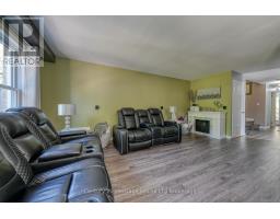 5 MOHICAN DRIVE - 13