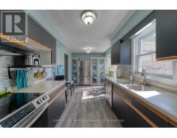 5 MOHICAN DRIVE - 16