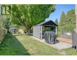 5 MOHICAN DRIVE - 37