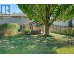 5 MOHICAN DRIVE - 40