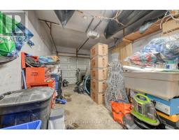 5 MOHICAN DRIVE - 48