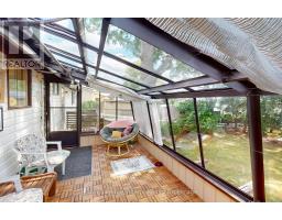 926 SUNSET BOULEVARD - 22