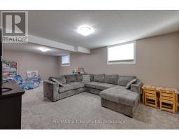 8 MINLER STREET - 22