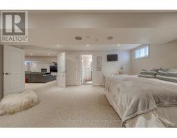 504 CRESTWOOD COURT - 35