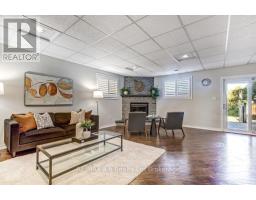 1035 DEVONSHIRE AVENUE - 16