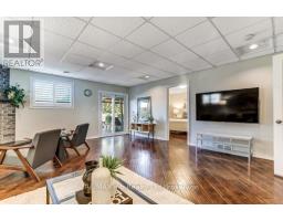 1035 DEVONSHIRE AVENUE - 17