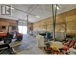 936549 BLENHEIM ROAD - 22