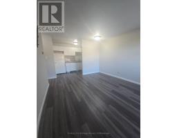 46 - 56 HIAWATHA ROAD - 6