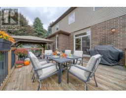 2 BROOKFIELD COURT - 39