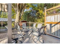 12 CAMDON COURT - 23