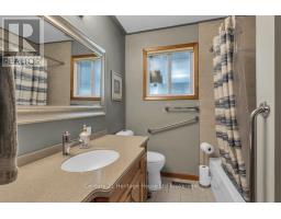 12 CAMDON COURT - 8