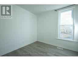 8 ERIE STREET - 17